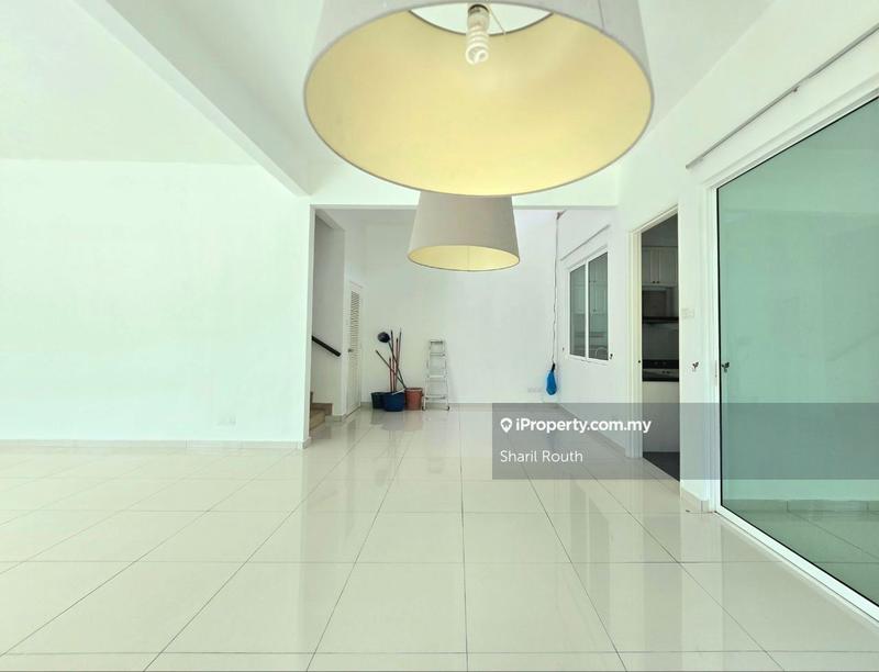 3-storey Terraced House for Sale in Taman Nadayu 92, Kajang by Sharil Routh - iProperty.com.my
