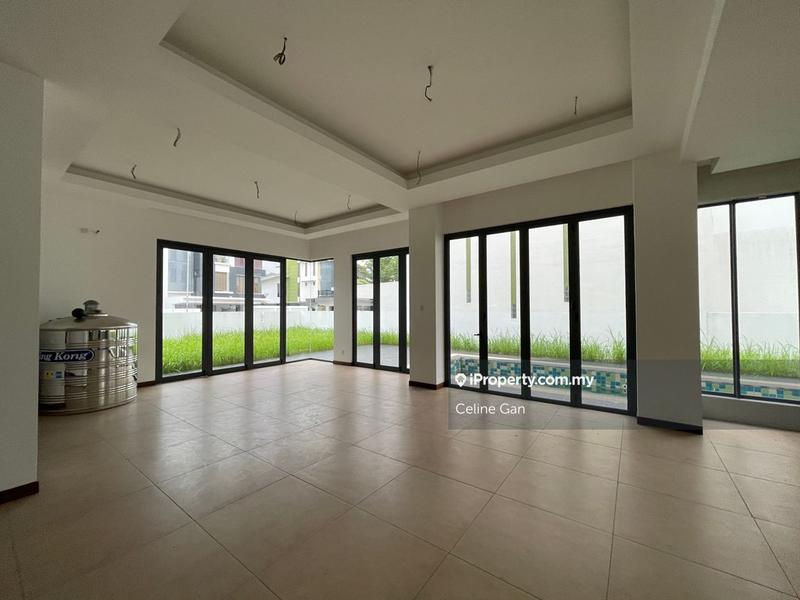 Banglo untuk Dijual di Casa Sutra Bungalow, Setia Alam oleh Celine Gan - iProperty.com.my