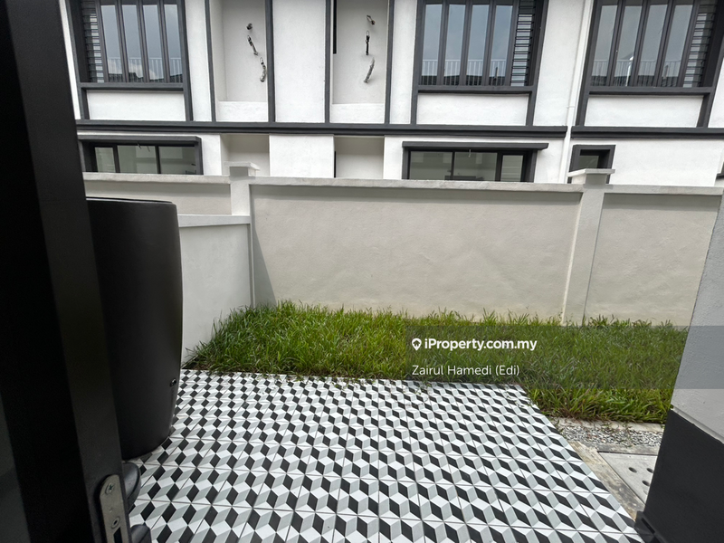 Semi-Detached House untuk Dijual di Elmina, Shah Alam oleh Zairul Hamedi (Edi) - iProperty.com.my