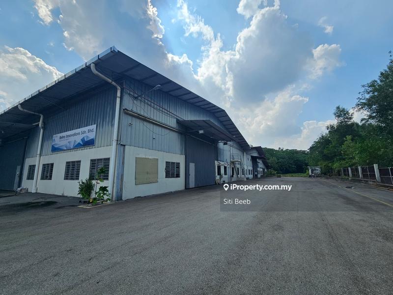 For Sale - Kampung Melayu Subang