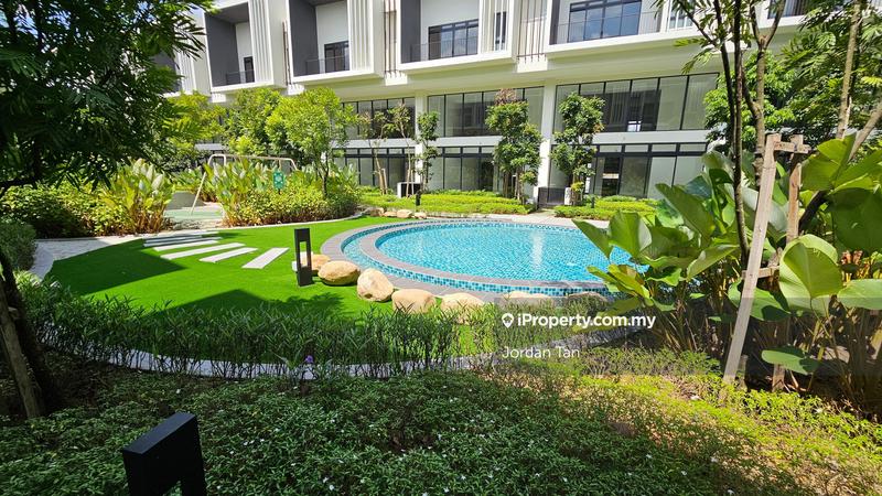 For Sale - Alstonia Hilltop Homes @ BRP