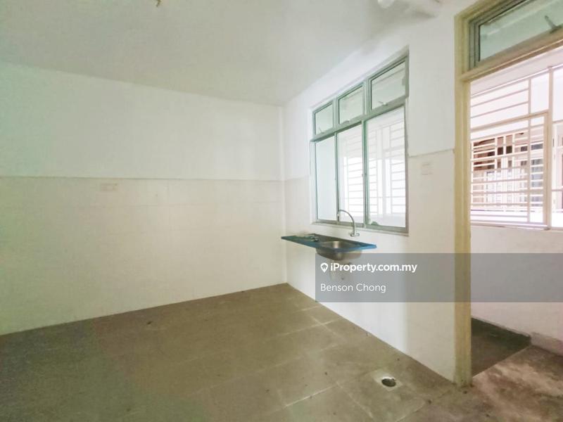 Service Residence for Sale in Tebrau City Residences by Benson Chong - iProperty.com.my