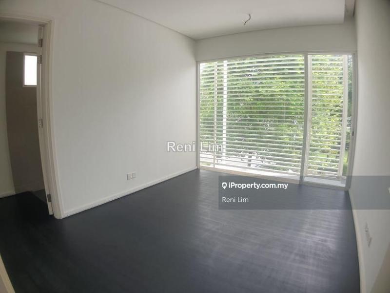 Bungalow House for Sale in Seri Pilmoor,Bayu Utara,Bayu Selatan, Ara Damansara by Reni Lim - iProperty.com.my