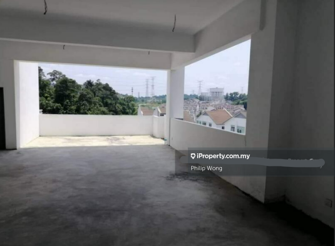 Shop / Office untuk Disewa di Taman Equine, Seri Kembangan oleh Philip Wong - iProperty.com.my