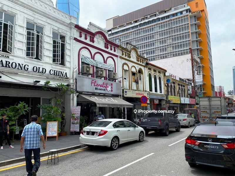 Hotel / Resort untuk Dijual di Golden Triangle, KL City Centre oleh Vic Tan - iProperty.com.my