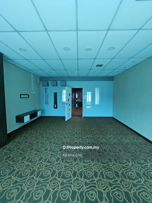 Shop for Sale in Bandar Seri Putra, Bangi by Athena Cho - iProperty.com.my