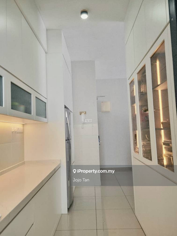Residensi Servis untuk Dijual di Parkland Residence oleh Jojo Tan - iProperty.com.my