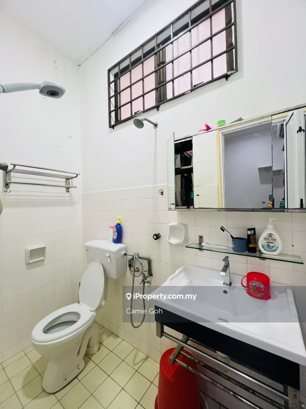 Rumah Berangkai 2 Tingkat untuk Disewa di Taman Pantai Emas, Klebang oleh Camie Goh - iProperty.com.my