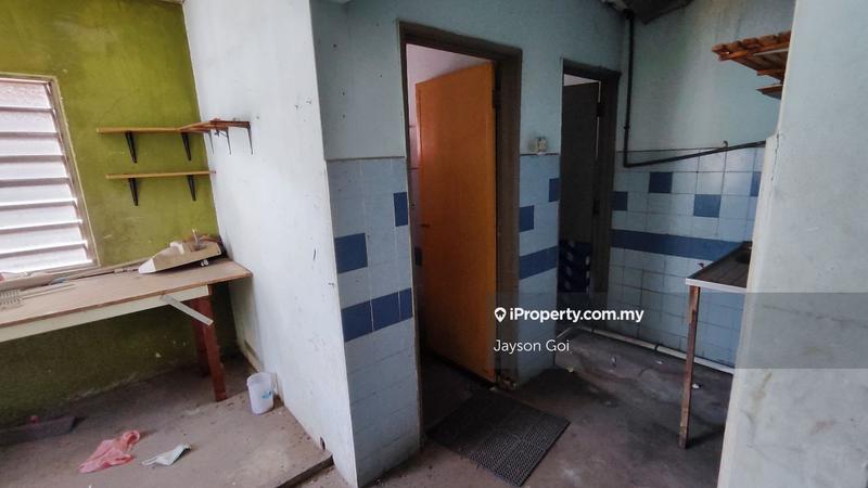 Shop for Sale in Taman Taming Jaya, Balakong by Jayson Goi - iProperty.com.my