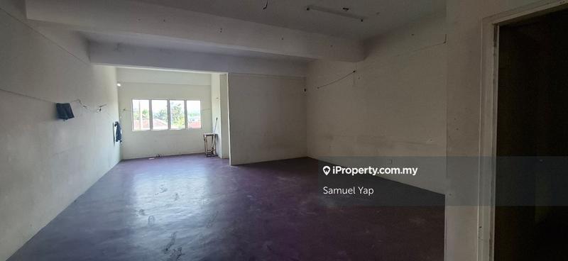 Kedai untuk Dijual di Dengkil Center Point Shop, Dengkil oleh Samuel Yap - iProperty.com.my