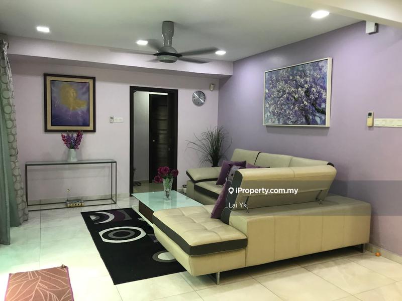 Bungalow House for Sale in Subang Heights, Subang Jaya by Lai Yk - iProperty.com.my