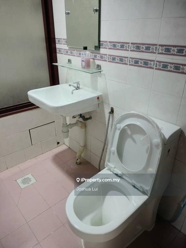 For Rent - Kempas Apartment