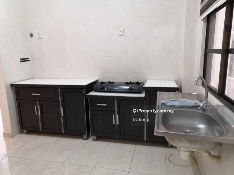 Kondominium untuk Dijual di Cheng Heights oleh BL Bong - iProperty.com.my