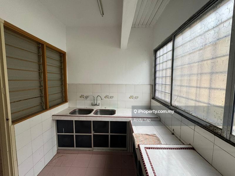 Terraced House for Sale in Bandar Country Homes, Rawang by Andy Yap - iProperty.com.my