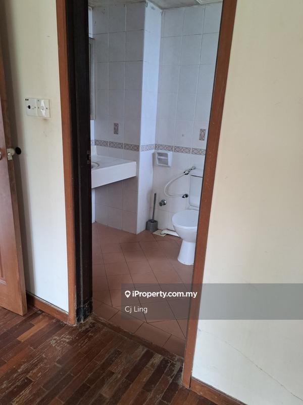 Condominium for Sale in Cyber Heights Villa by Cj Ling - iProperty.com.my