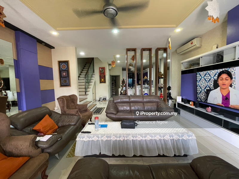 Rumah Berangkai 2.5 Tingkat untuk Dijual di Taman Dagang Jaya, Ampang oleh Clemence Ngew - iProperty.com.my