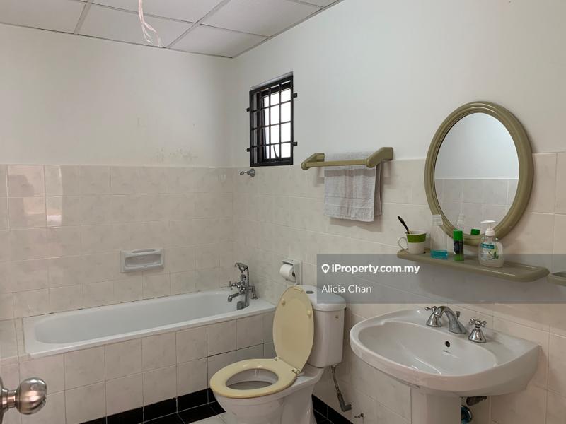 For Sale - Marina Crescent