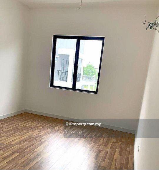 3-storey Terraced House for Sale in Lakefield Residence, Kajang by Vincent Lim - iProperty.com.my