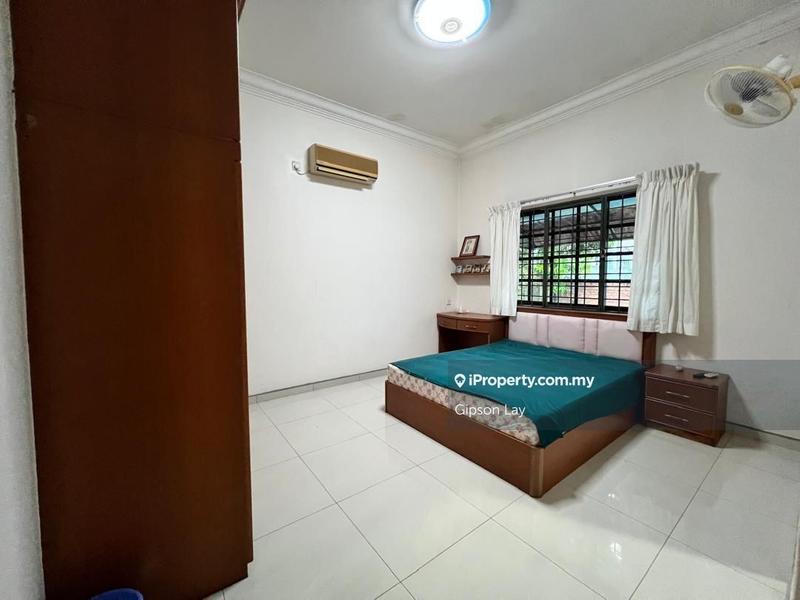 Semi-Detached House for Sale in Taman Delima, Kluang by Gipson Lay - iProperty.com.my