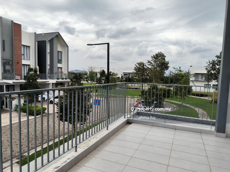 3-storey Terraced House for Sale in Telok Panglima Garang, Selangor by P Utahma Raj - iProperty.com.my