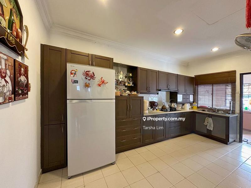 Rumah Berkembar untuk Dijual di Seksyen 17, Petaling Jaya oleh Tarsha Lim - iProperty.com.my