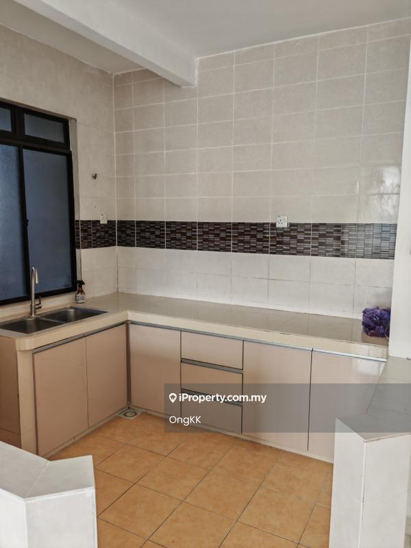 Condominium for Sale in Sierra Residency by OngKK - Kitchen - iProperty.com.my