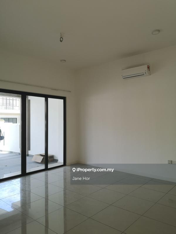 2-storey Terraced House for Sale in 16 Sierra, Puchong by Jane Hor - iProperty.com.my