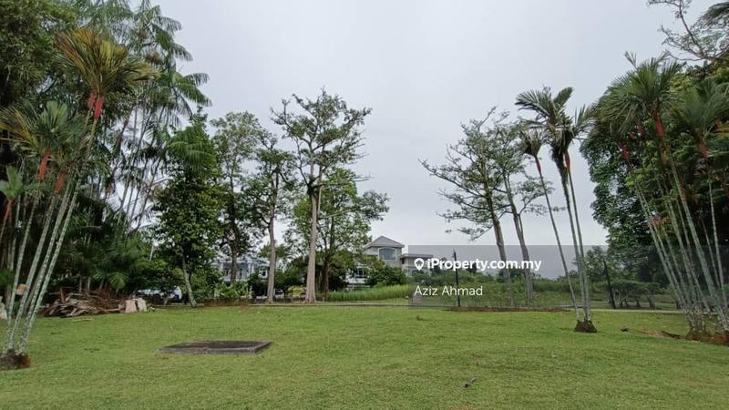 Bungalow Land for Sale in Presint 10, Putrajaya by Aziz Ahmad - iProperty.com.my