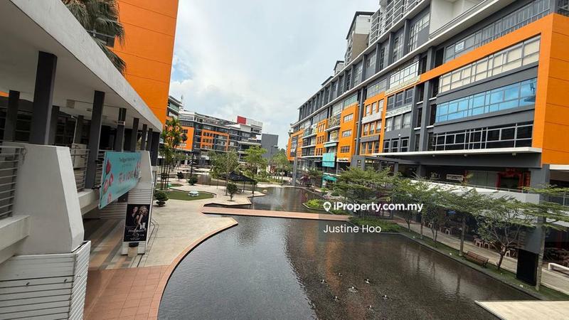 Kedai untuk Disewa di Bandar Puteri Puchong, Puchong oleh Justine Hoo - Exterior - iProperty.com.my