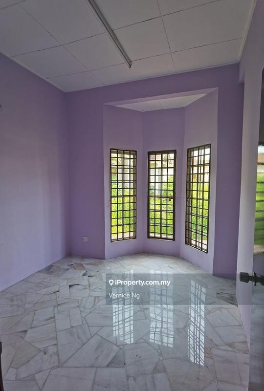 Banglo untuk Dijual di Pantai Sepang Putra, Sepang oleh Vernice Ng - iProperty.com.my