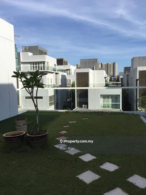 Bungalow House for Rent in Lakefront Villa, Cyberjaya by Alan Wan - iProperty.com.my