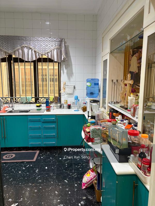 Condominium for Sale in Robson Condominium by Chen Kah Seng - iProperty.com.my