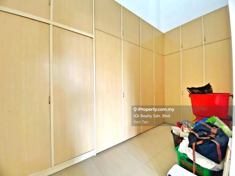 Rumah Berkembar untuk Dijual di Seksyen 9, Kota Damansara oleh Ken Tan - iProperty.com.my