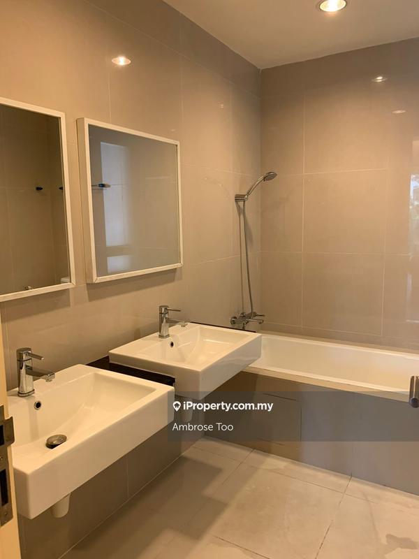 Condominium for Sale in The Park Residences 1 by Ambrose Too - master bath room - iProperty.com.my