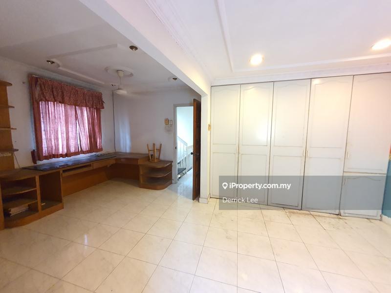 Rumah Berangkai 2 Tingkat untuk Dijual di Subang Jaya, Selangor oleh Derrick Lee - iProperty.com.my