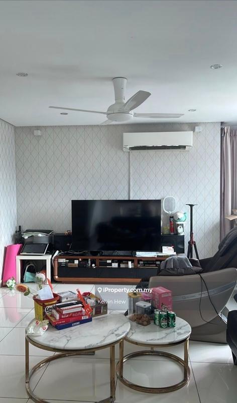 Service Residence for Sale in V Residence 3 @ Sunway Velocity by Kelvin Hew - iProperty.com.my