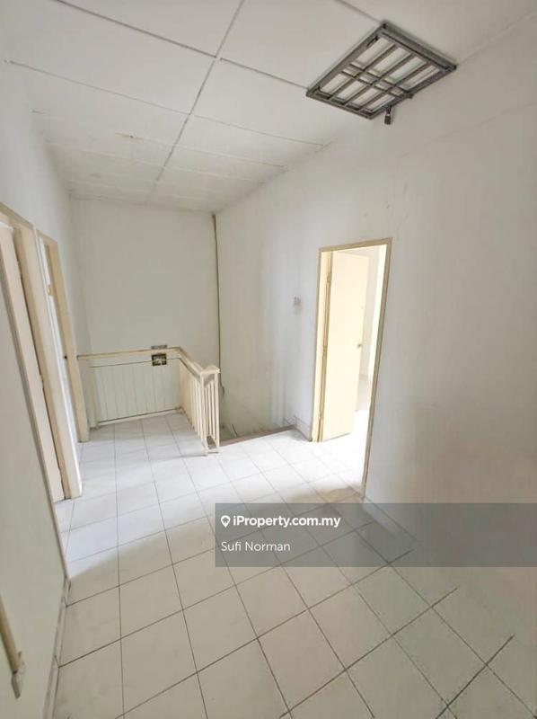Rumah Teres untuk Dijual di Taman Sri Putri, Kulai oleh Sufi Norman - iProperty.com.my