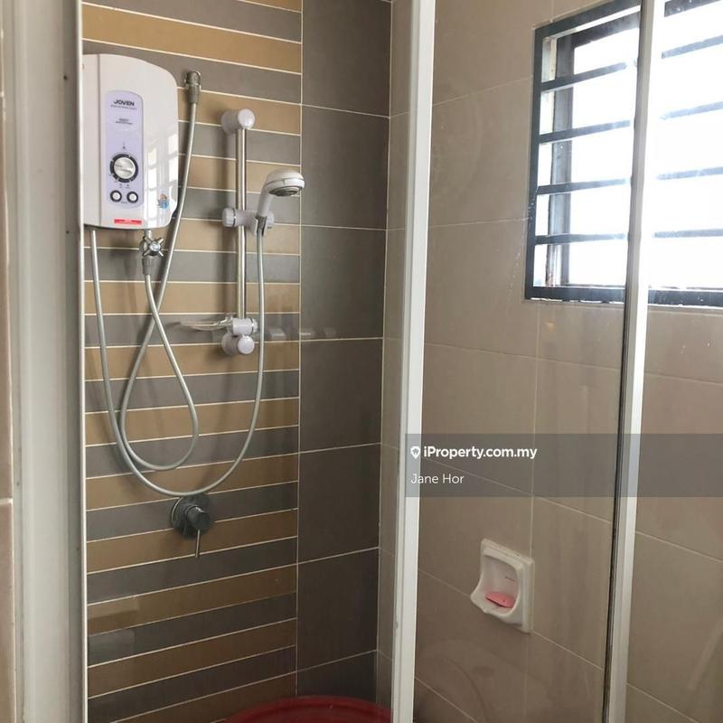 Townhouse for Sale in 16 sierra, Puchong by Jane Hor - iProperty.com.my