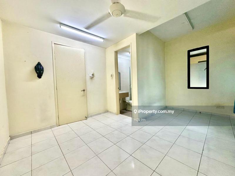 Townhouse for Sale in Bandar Tun Hussein Onn, Cheras by HJLim - iProperty.com.my