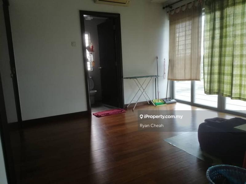 Rumah Berkembar untuk Dijual di Sutera Damansara, Gloria Residences, Damansara Damai oleh Ryan Cheah - iProperty.com.my