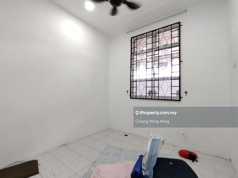 1-storey Terraced House for Sale in Arowana Impian, Seremban 2 by Chong Ming Ming - iProperty.com.my