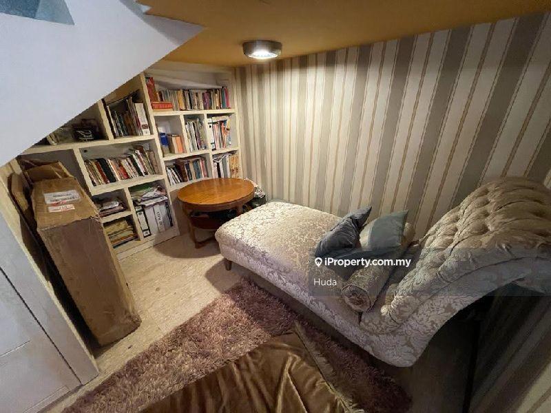 Rumah Berkembar untuk Dijual di Jalan Cahaya, Sungai Penchala oleh Huda - iProperty.com.my