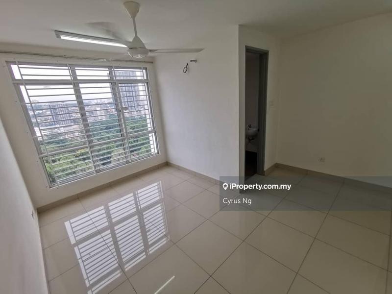 For Sale - Suasana Lumayan