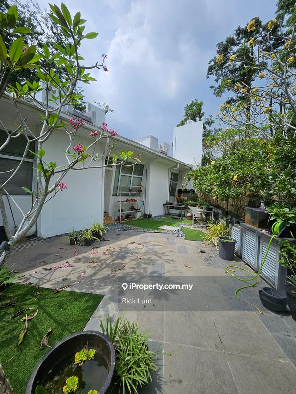 Bungalow House for Sale in Sierramas, Sungai Buloh by Rick Lum - iProperty.com.my