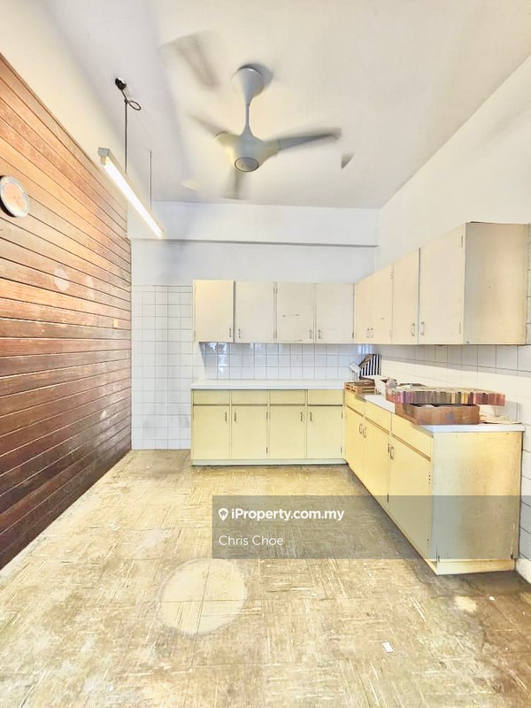 Semi-Detached House for Sale in Seksyen 17, Petaling Jaya by Chris Choe - iProperty.com.my