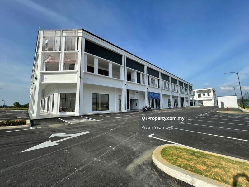 For Rent - First Floor Shoplot For rent @ Utopia East, Eco Grandeur, Public Bank Eco Grandeur
