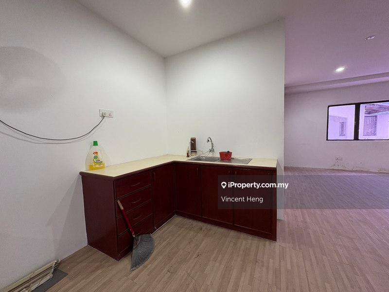 Office for Sale in Dataran Prima, Petaling Jaya by Vincent Heng - iProperty.com.my