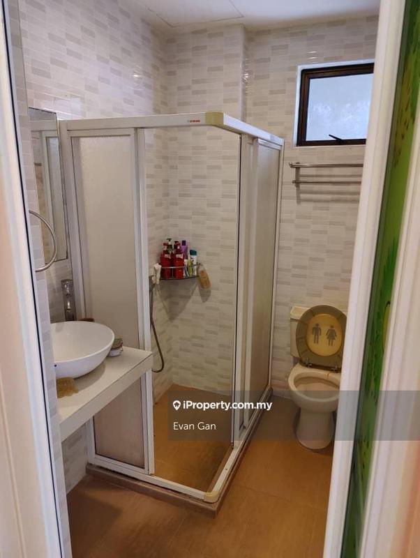 Kondominium untuk Dijual di Cheng Heights oleh Evan Gan - iProperty.com.my