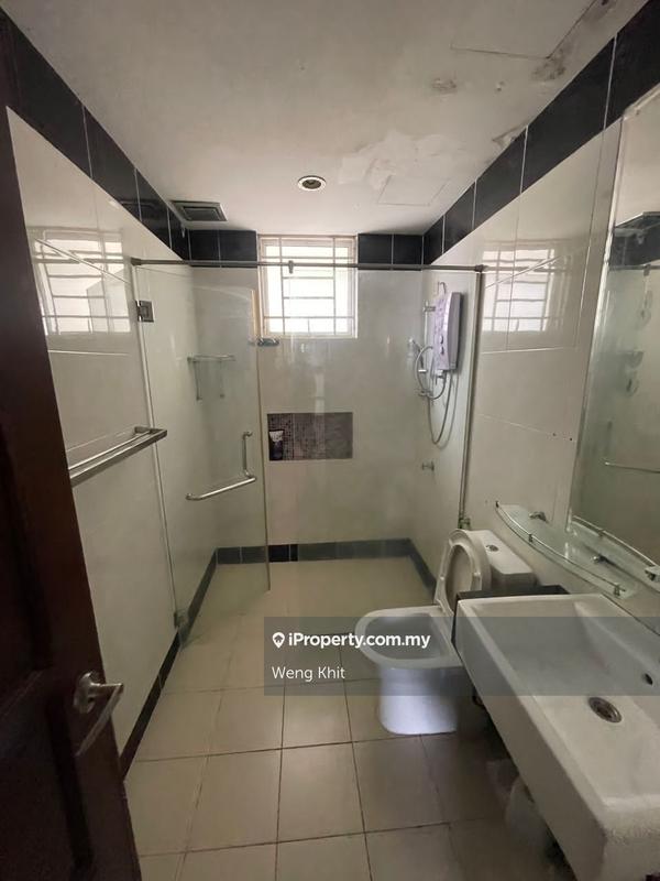 Condominium for Sale in Platinum Hill PV 8 by Weng Khit - iProperty.com.my