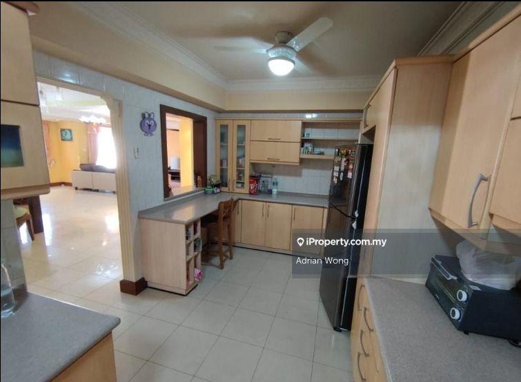 Kondominium untuk Dijual di Laman Suria oleh Adrian Wong - iProperty.com.my